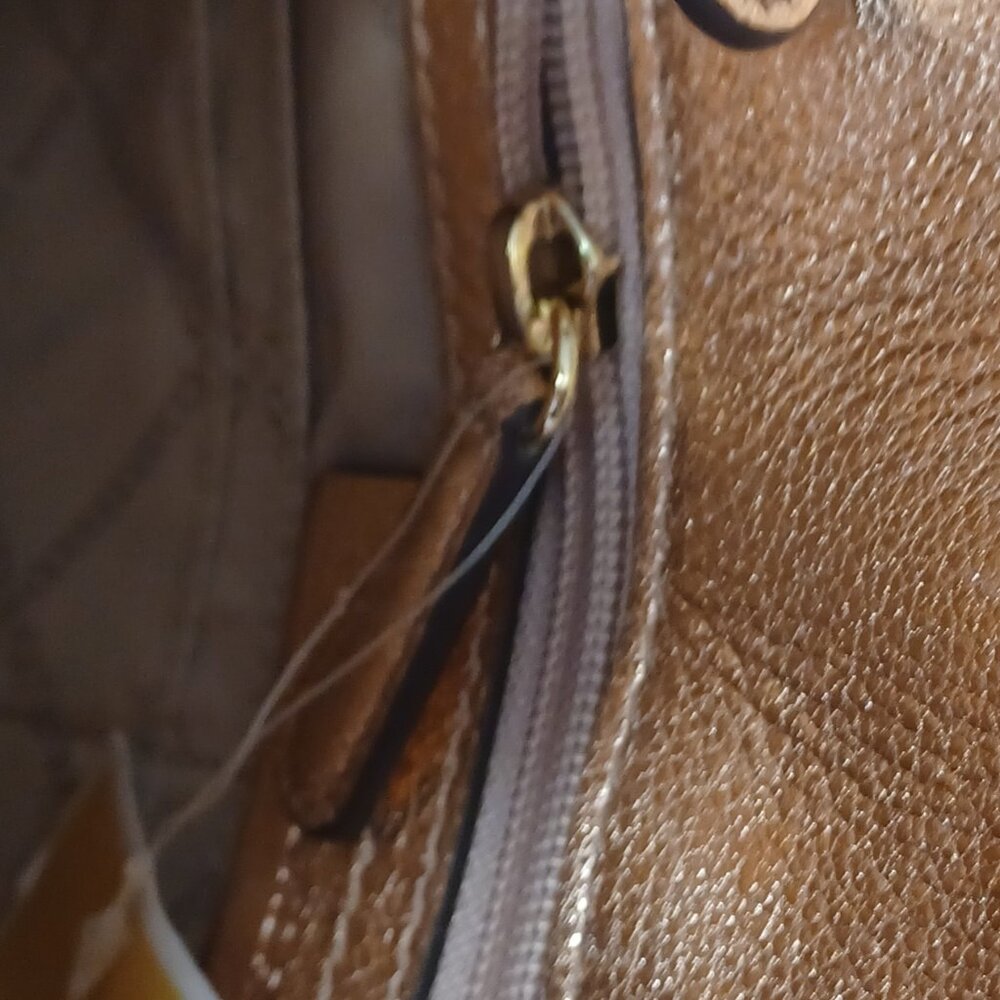 MICHAEL Michael Kors Metallic Rose  Sloan Quilted Leather Shoulder Crossbody Bag - Picture 9 of 12
